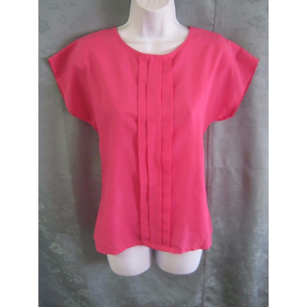 VTG R&J Blouse Size Small Pink Collarless Career Shell Pleated USA Made Top